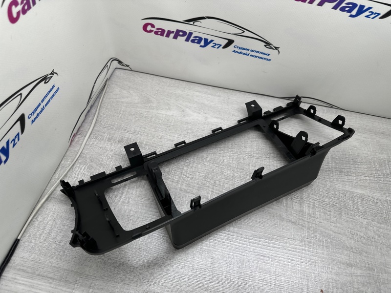 Переходная рамка магнитолы