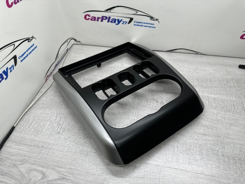 Переходная рамка магнитолы