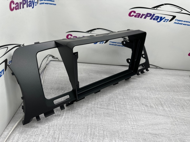 Переходная рамка магнитолы