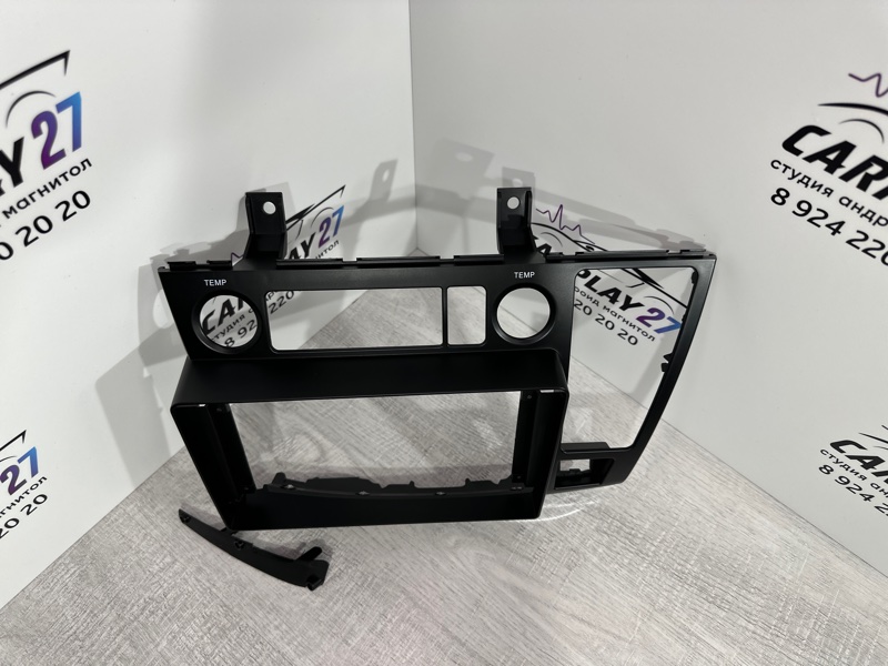 Переходная рамка магнитолы