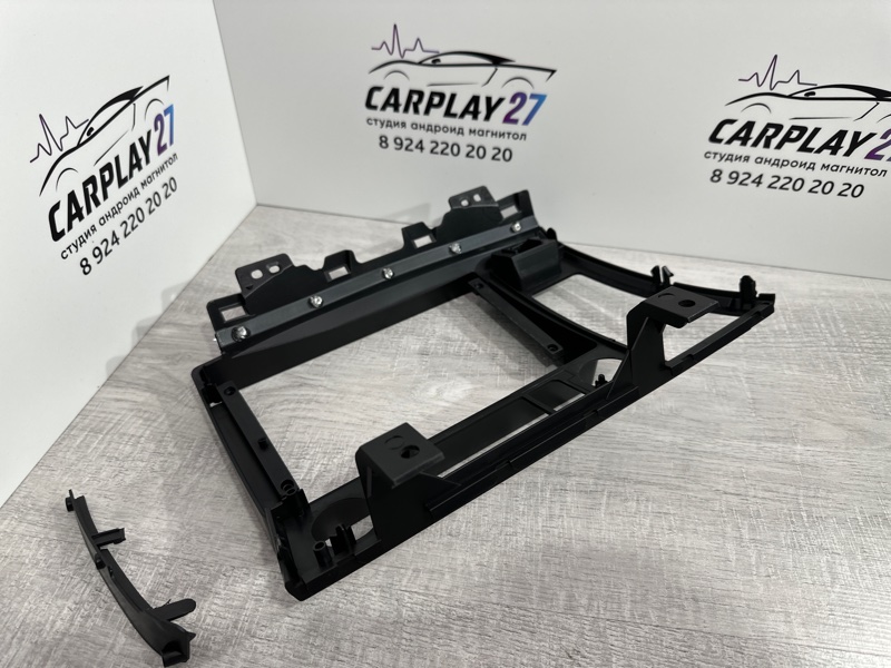 Переходная рамка магнитолы