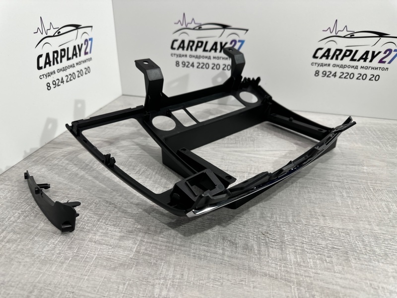 Переходная рамка магнитолы