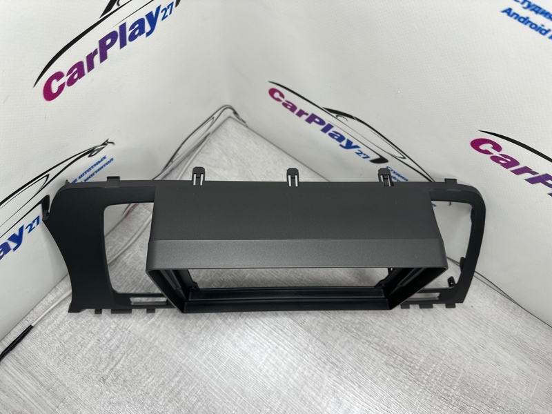 Переходная рамка магнитолы