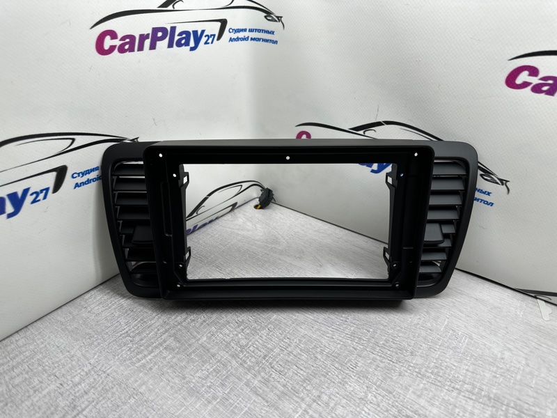 Переходная рамка магнитолы