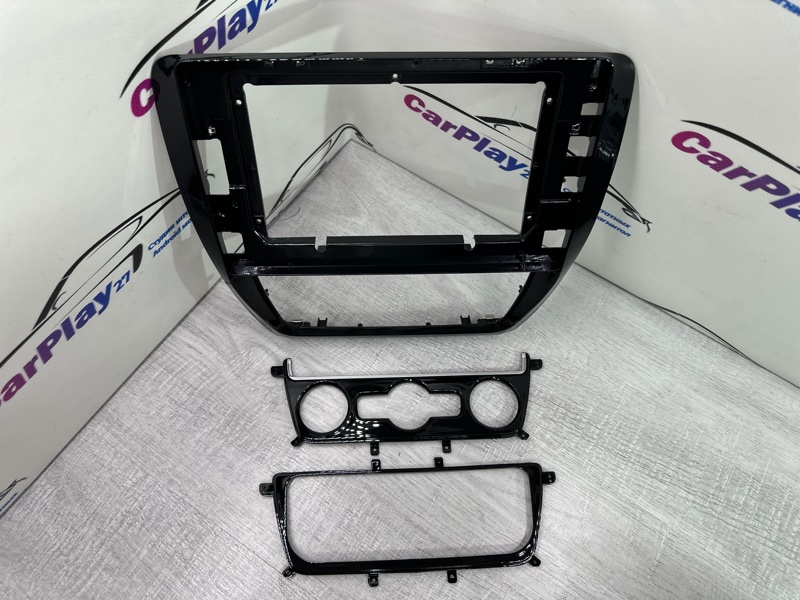 Переходная рамка магнитолы