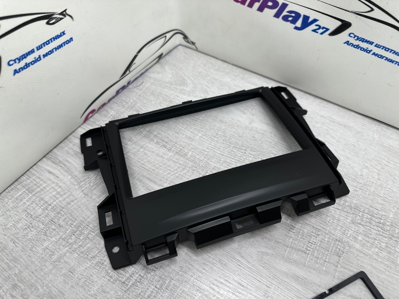 Переходная рамка магнитолы