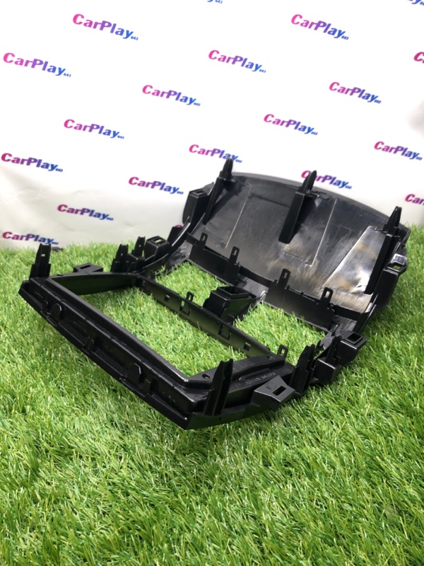 Переходная рамка магнитолы