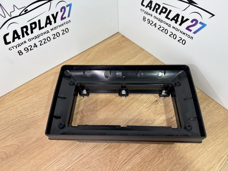 Переходная рамка магнитолы