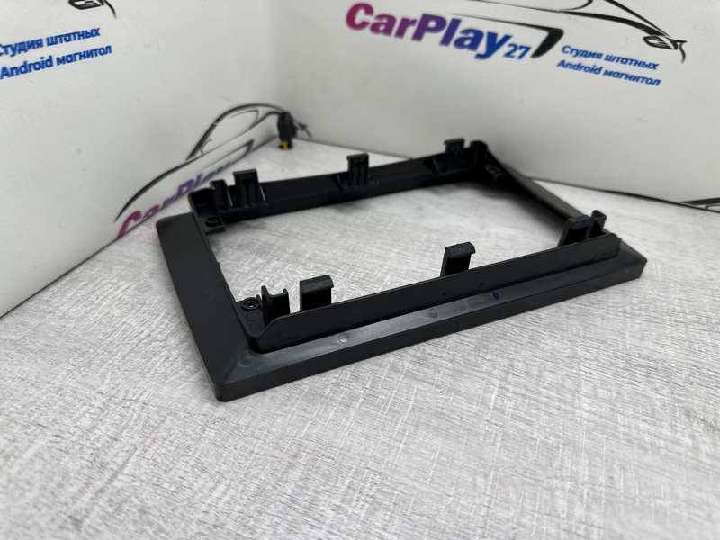 Переходная рамка магнитолы