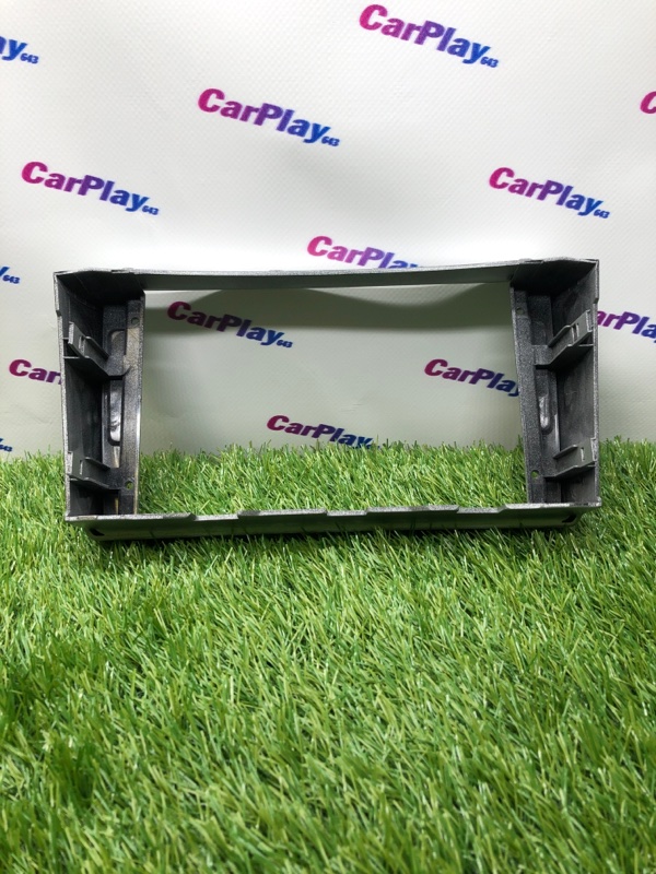 Переходная рамка магнитолы