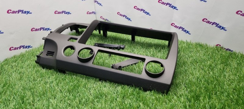 Переходная рамка магнитолы