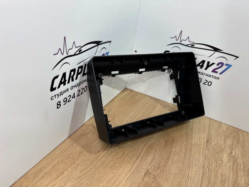 Переходная рамка магнитолы