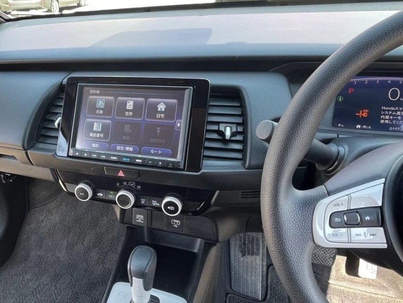 Переходная рамка магнитолы