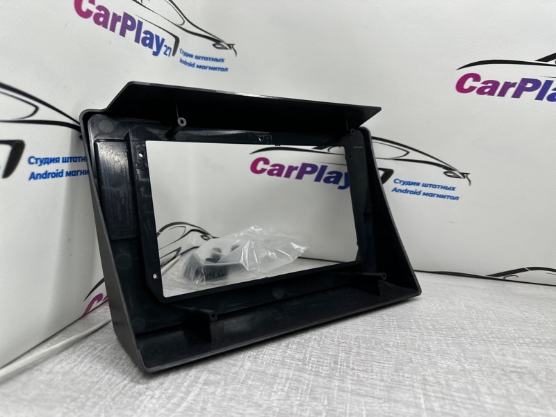 Переходная рамка магнитолы