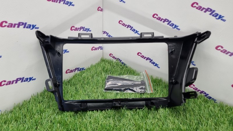 Переходная рамка магнитолы