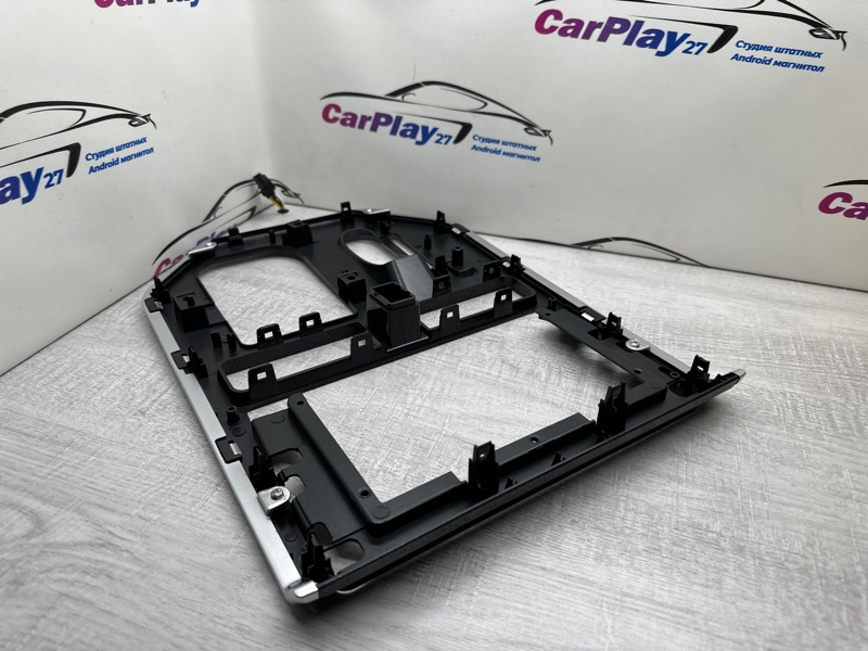 Переходная рамка магнитолы