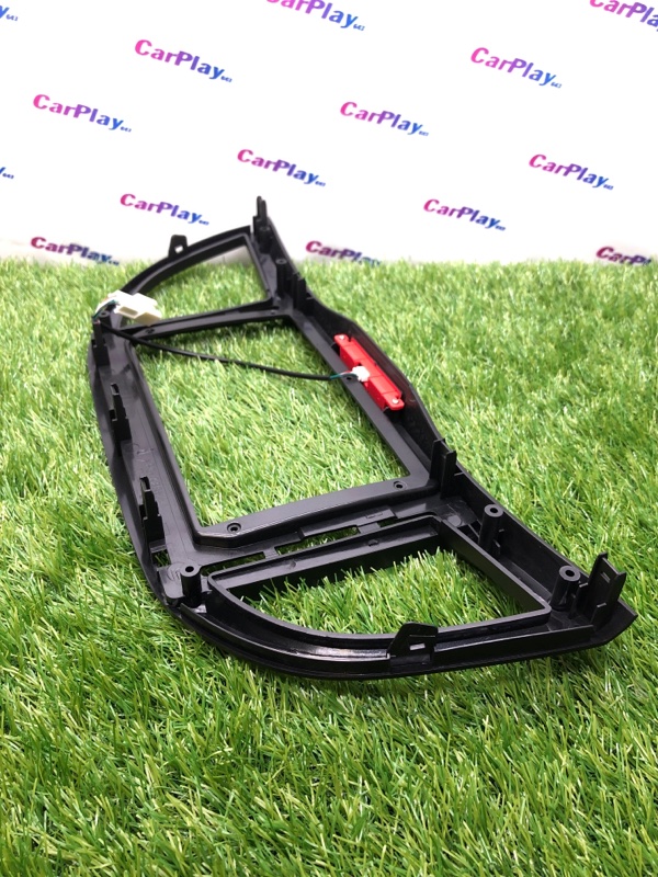 Переходная рамка магнитолы