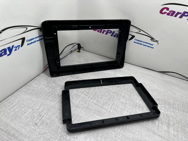 Переходная рамка магнитолы