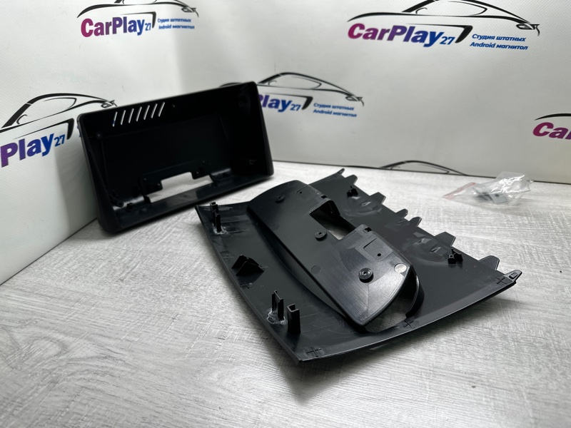 Переходная рамка магнитолы