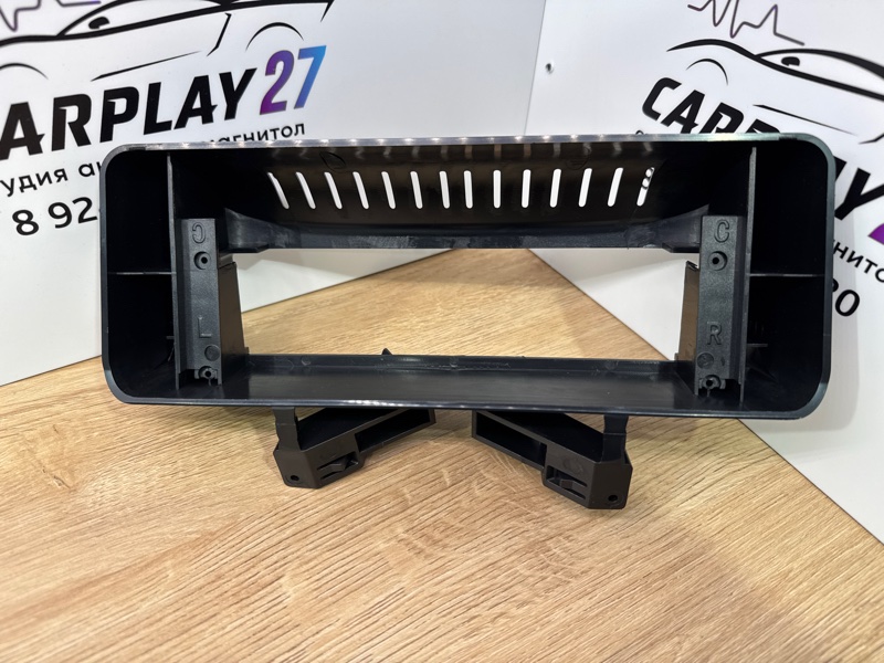 Переходная рамка магнитолы