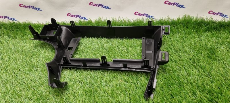 Переходная рамка магнитолы