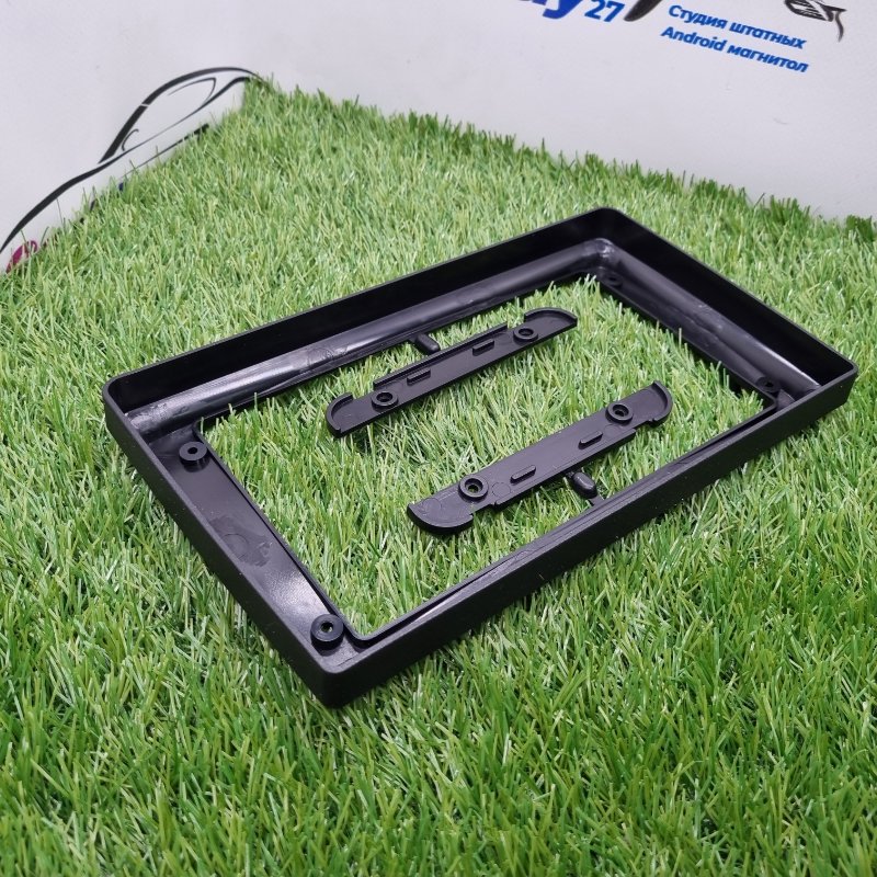 Переходная рамка магнитолы