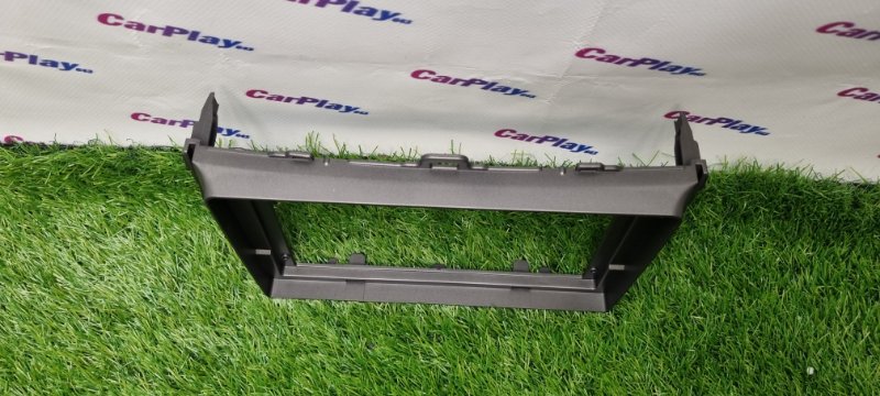 Переходная рамка магнитолы