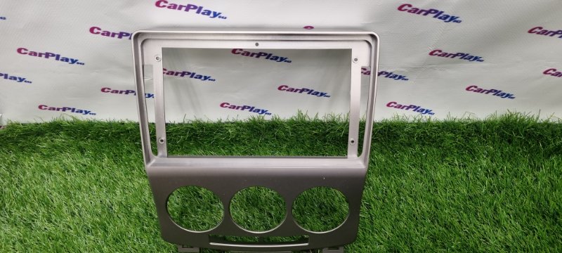 Переходная рамка магнитолы