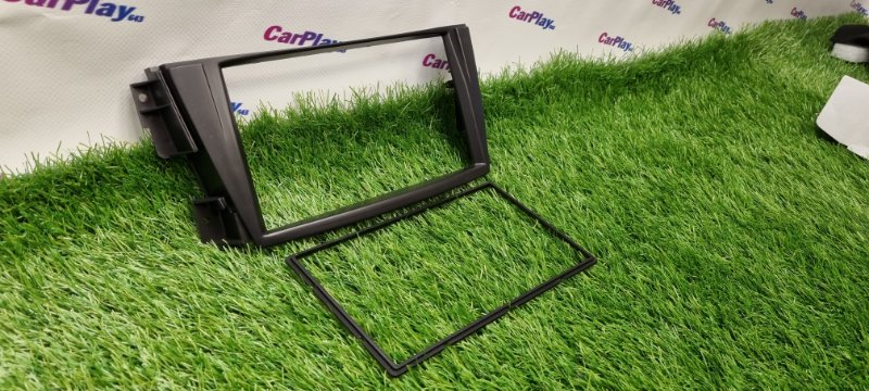 Переходная рамка магнитолы