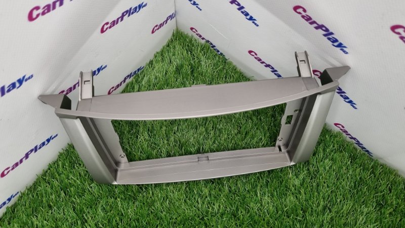 Переходная рамка магнитолы