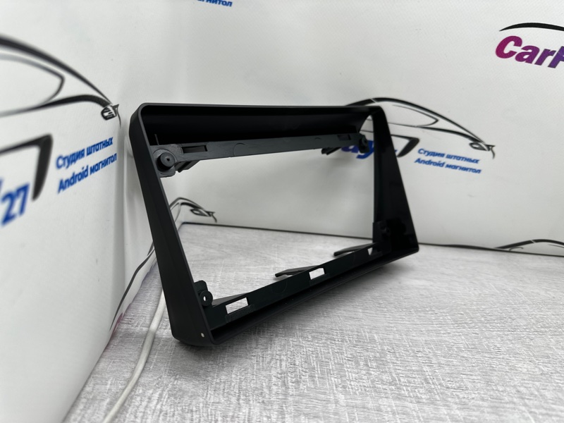 Переходная рамка магнитолы