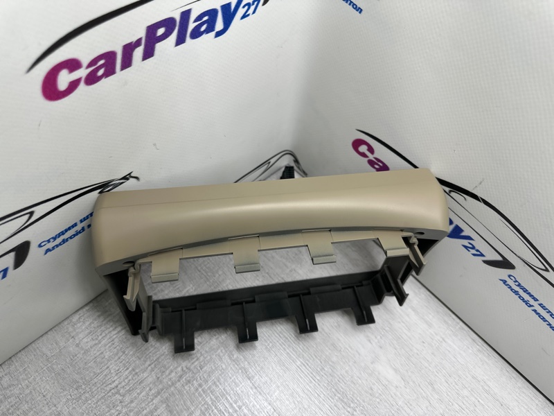 Переходная рамка магнитолы