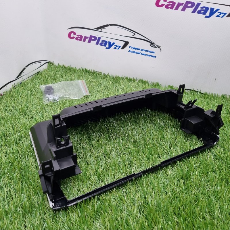 Переходная рамка магнитолы