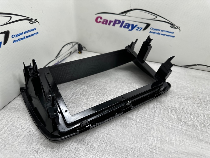 Переходная рамка магнитолы