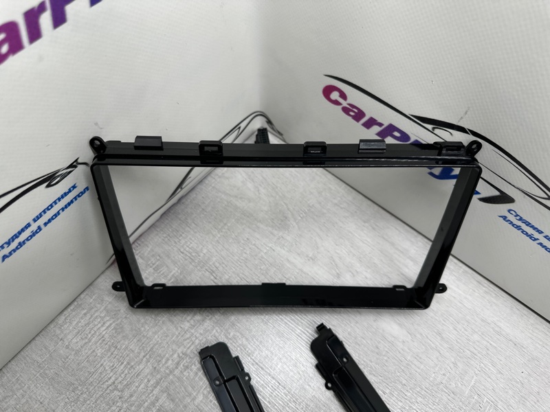 Переходная рамка магнитолы