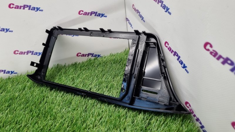 Переходная рамка магнитолы