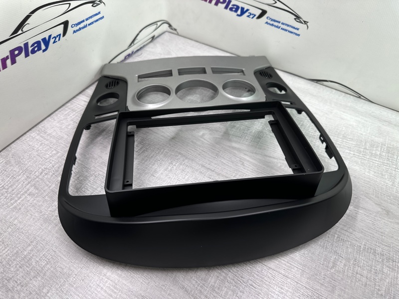 Переходная рамка магнитолы