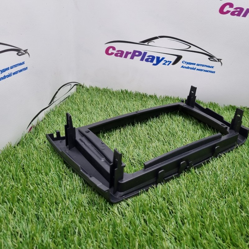 Переходная рамка магнитолы