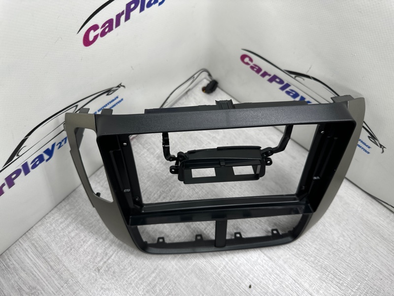 Переходная рамка магнитолы