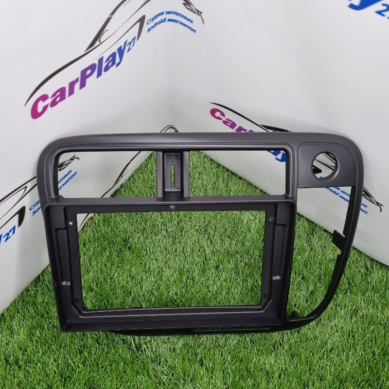 Переходная рамка магнитолы