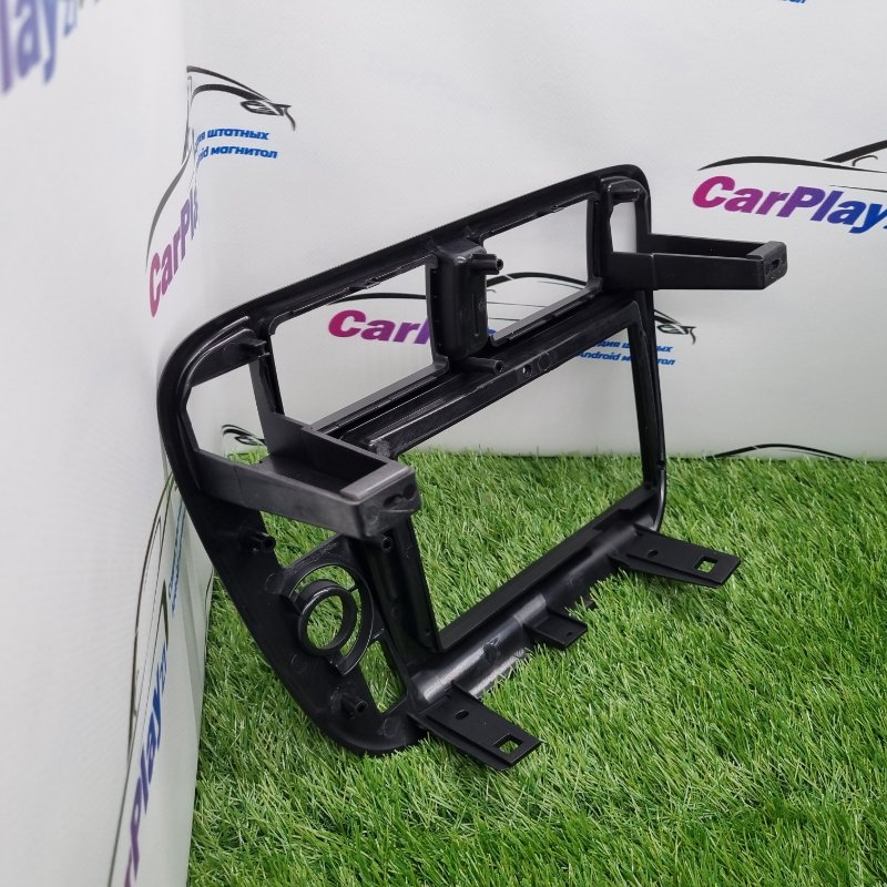 Переходная рамка магнитолы