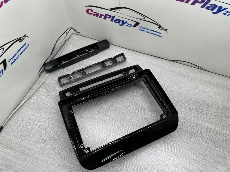 Переходная рамка магнитолы