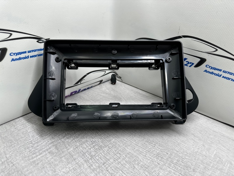 Магнитола штатная