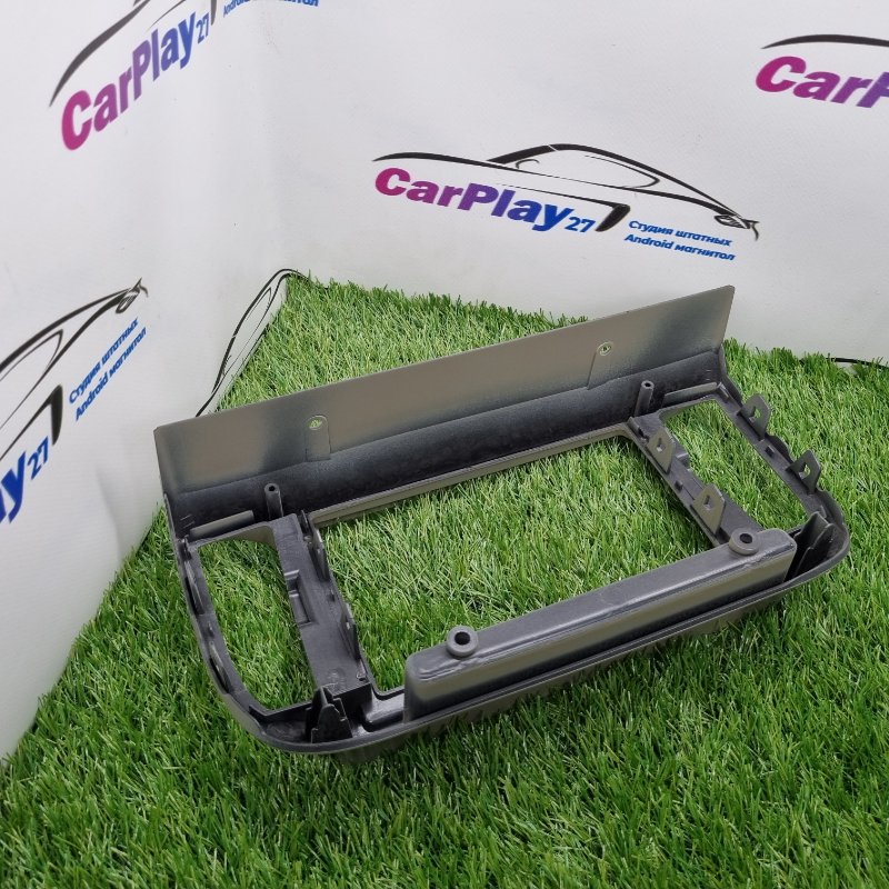 Переходная рамка магнитолы