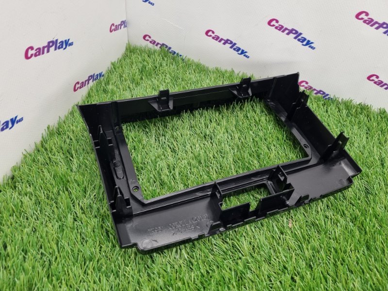 Переходная рамка магнитолы