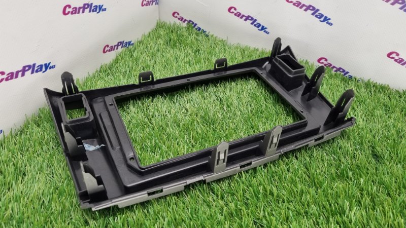 Переходная рамка магнитолы