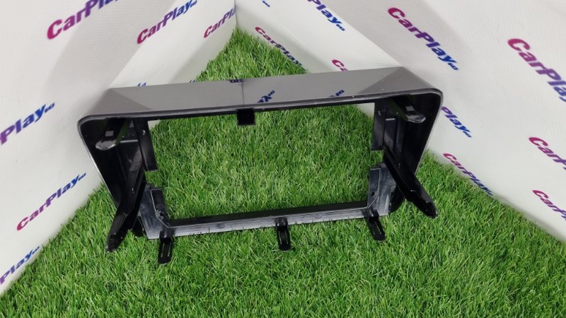 Переходная рамка магнитолы