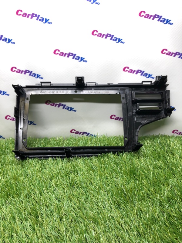 Переходная рамка магнитолы