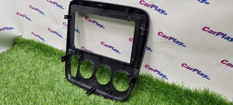 Переходная рамка магнитолы