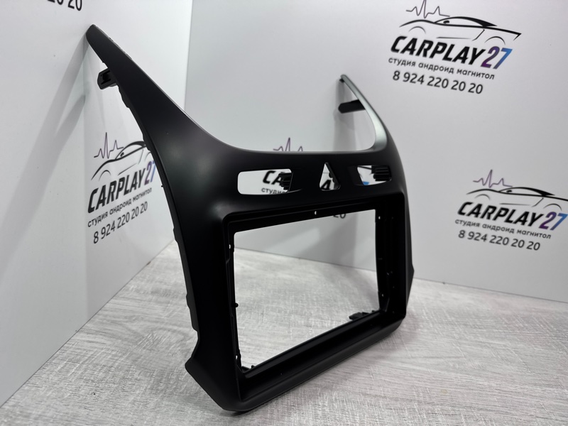 Переходная рамка магнитолы